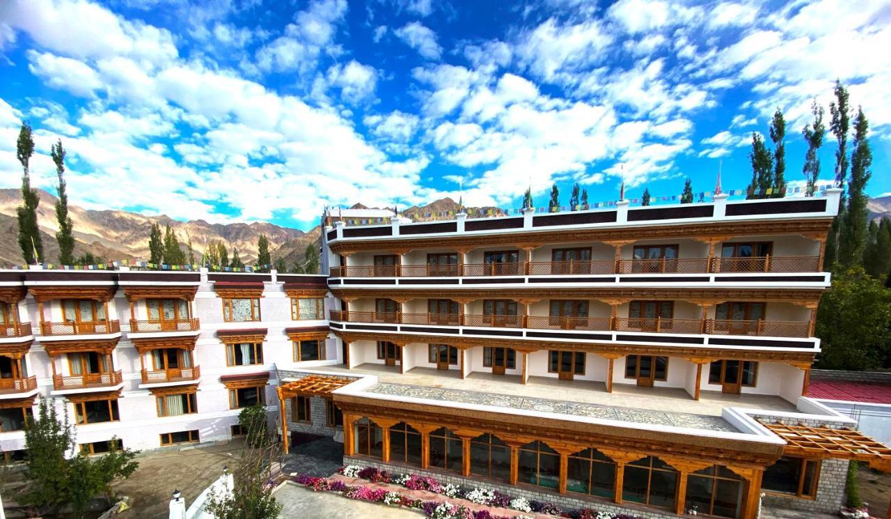 Hotel The Grand Khasdan Leh Dış mekan fotoğraf